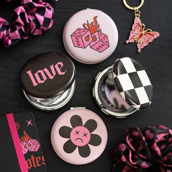 Pocket mirrors